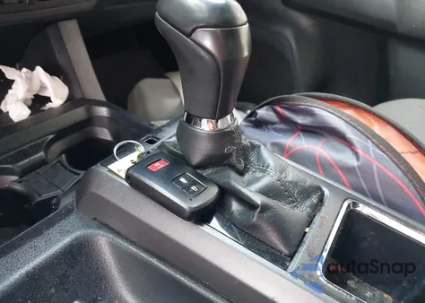 2018 Toyota Tacoma Trd Sport из США, поврежденный, VIN 3TMAZ5CN7JM066896